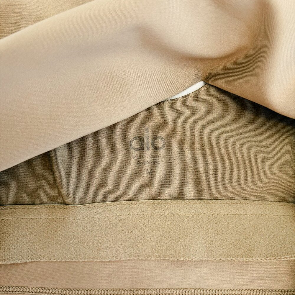 Alo Yoga Airlift Fuse Bra Tank in Gravel Size Medium - Picture 7 of 8